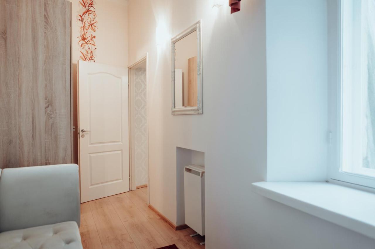 Dream Stay - Spacious 1-Bedroom Apartment In The Old Town Tallinn Luaran gambar